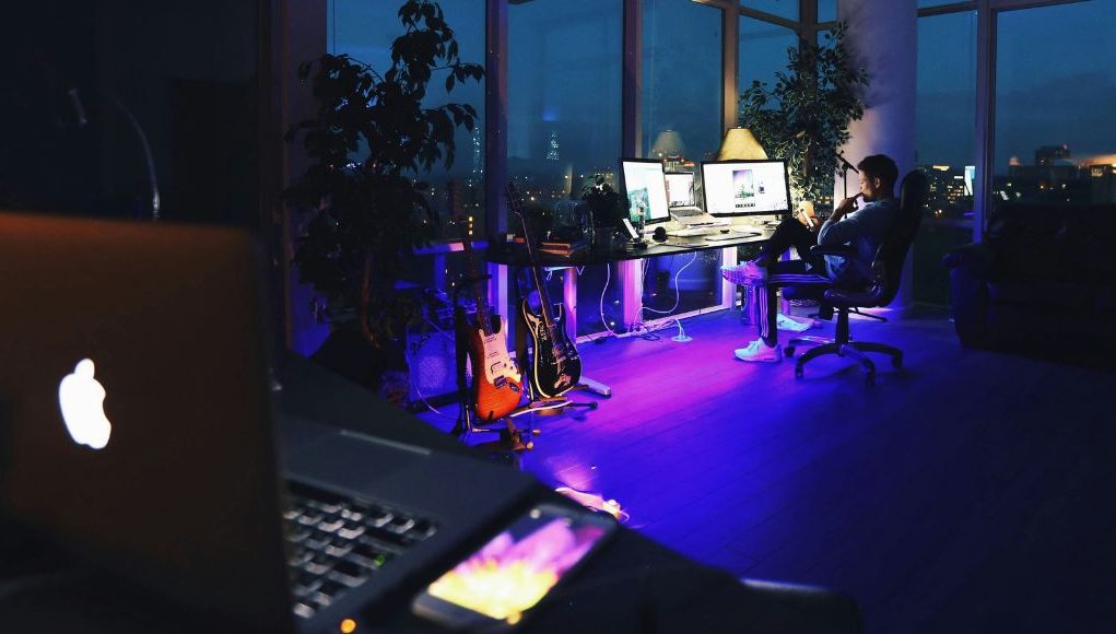 Modern Home Office Makeover: How to Use LED Strips and Tape Lights Like a Pro